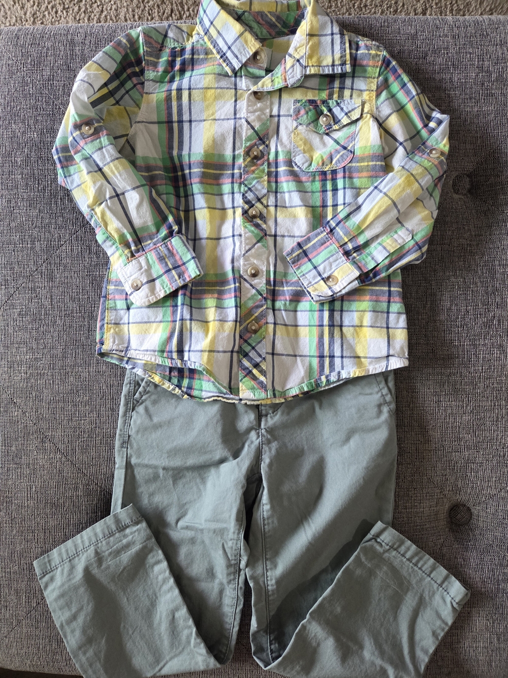 Old Navy Boys Outfit Size 4T Plaid Button-Down Shirt and Pants